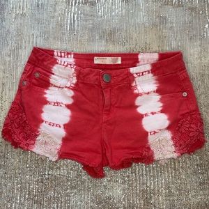 No boundaries sz 7 tie dye shorts